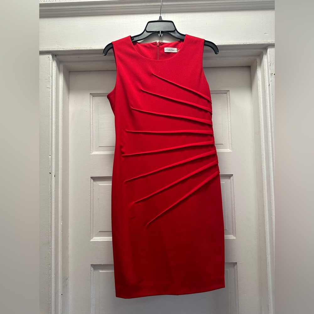 Calvin Klein ruched red dress. Size 4P.